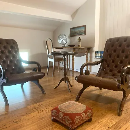 La Jeannette D'hotes, 2 A 4 Couchages