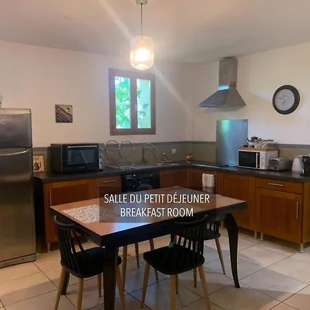 La Jeannette D'hotes, 2 A 4 Couchages Bed and breakfast *